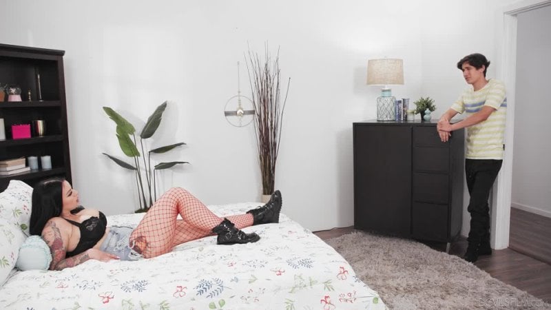 Payton preslee malos parientes [todo sexo, duro, mamada, gonzo]