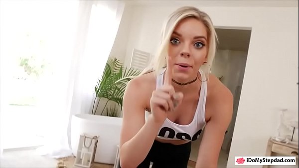 Glamour Trisha Parks cloué par son beau-père