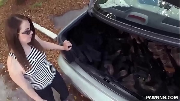 किशोर शौकिया वीडियो दिखाते हैं