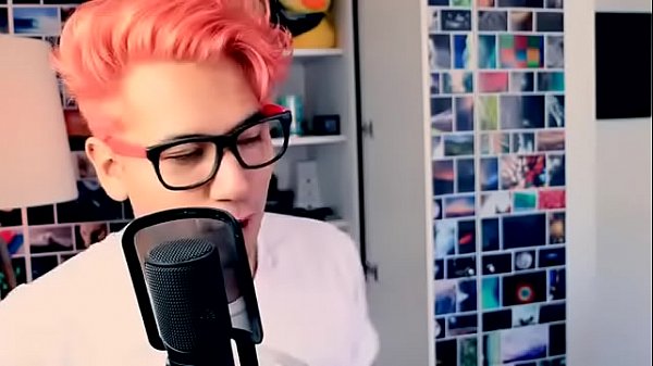 Amateur Teen poses - naughty