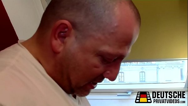 业余青少年享受自己 - 热