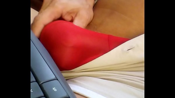 Lucky GoldenCoin'_s Bottom chico bulto juega en ropa interior