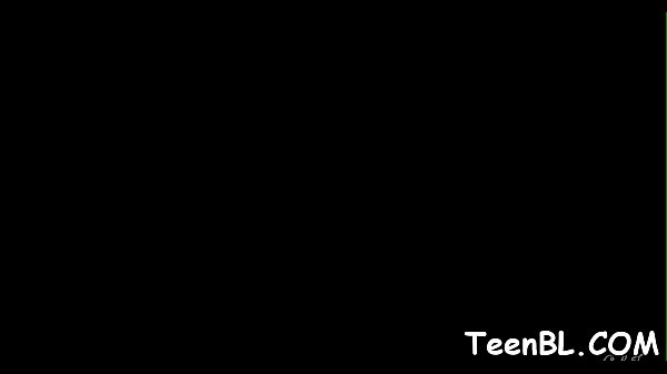 Il miele piccante si fa scopare pazzamente