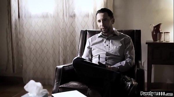 Erstaunlich süßer Teenie neckt