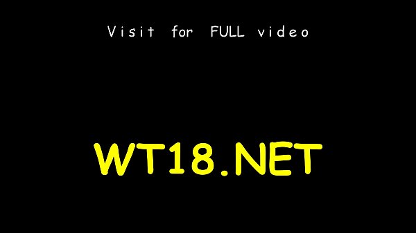 Chica limpia se la clavan a lo perrito y luego monta un enorme schlong