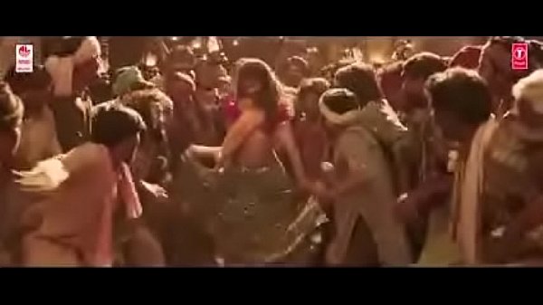 Jigelu Rani Chanson vidéo complète Rangasthalam Chansons vidéo