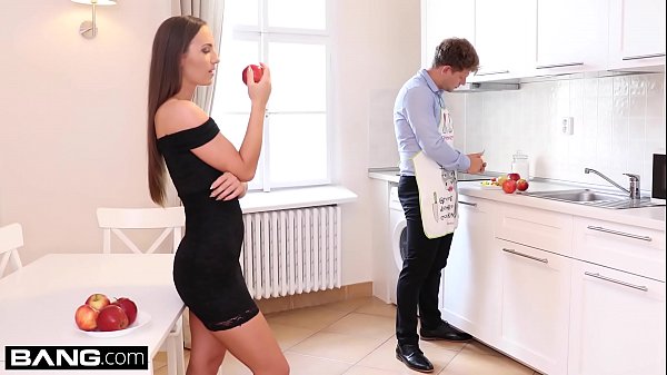 Kristy Black là một con đĩ thông đít yêu gấp đôi thâm nhập