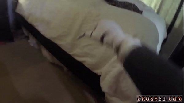 फ्रेंच किशोर एस. पहली बार निगलने का मज़ा