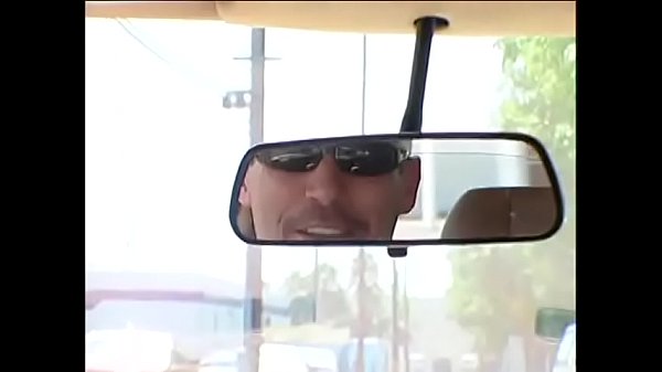 O cara esperto prometeu à lua um casal de garotas brincalhonas Flick Shagwell, April Flowers