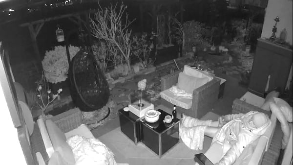 Spionagekamera: Bi-Typ m4rkus77 schießt mit Fleshlight QuickShot eine ordentliche Ladung Sperma ab