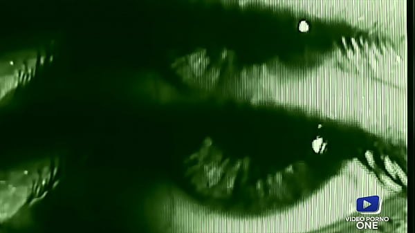 Two models Linda and Claudia share a big cock