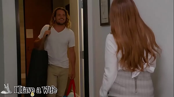 Naughty America - Penelope Kay rubs and tugs a married man