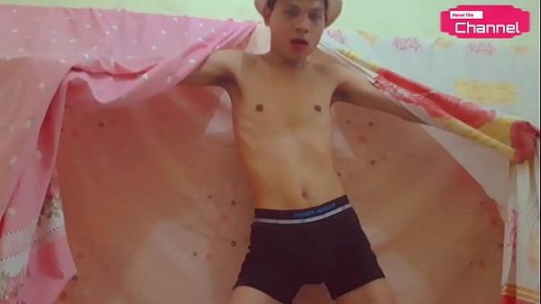 Guarda il video teenager appassionato di adolescenti