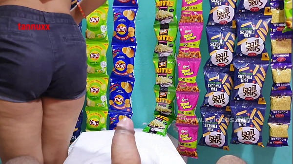 प्यारी युवा लड़की मॉडल