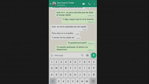 Chat bollente di Wasap con una ragazza infedele di Tinder