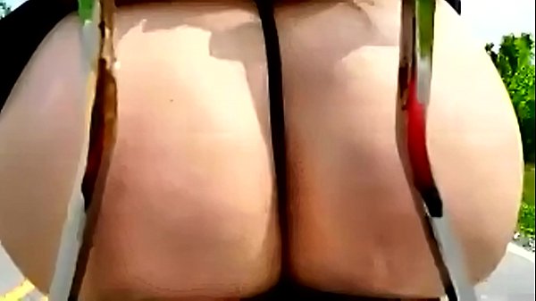 Minirock-Fail – Motorrad