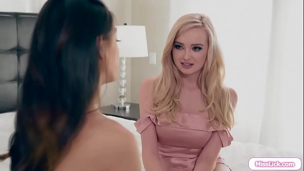 Gfs Lexi Lore和Harmony Wonder舔