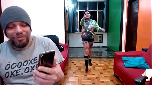 PORNSTAR JUHSIOUX TRẢ LỜI CÁC CÂU HỎI ĐÁNG TIN CẬY VÀ KHIẾU NẠI TỪ CÔNG CỘNG