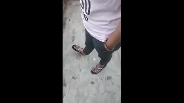 प्रतीक्षा भाभी मायके गई तो दो दिन के लिए काॅलगर्ल बुला ली मस्त चोदा एफ बी लाईव में कपल्स को लाईव �