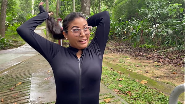 Tôi đụ một NGƯỜI LẠ với một con tinh trùng LỚN ở CÔNG VIÊN CÔNG CỘNG HỌ Suýt phát hiện ra chúng tôi!!