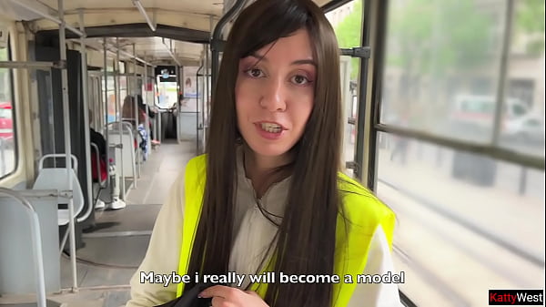 Increíble hermosa adolescente tiras