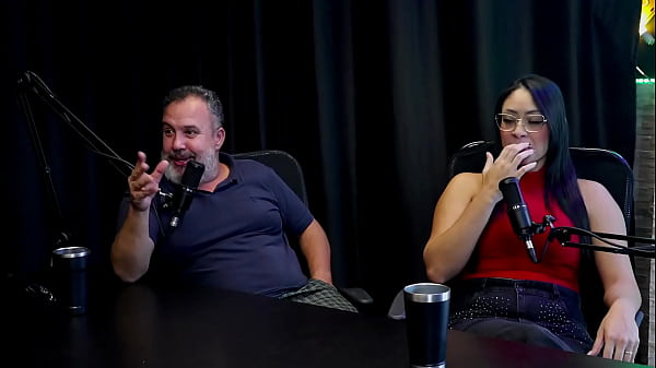 Anh ấy tìm thấy một phụ nữ trên mạng xã hội, bbw bán được nhiều hơn, anh ấy nói về cái tên TED, đại dịch là thời điểm tốt nhất để xem phim khiêu dâm_, và nữ diễn viên đã phát minh ra điều đó... - Binho TED (Official Ted) | XEM TRÊN: TUYỆT VỜI/ĐỎ