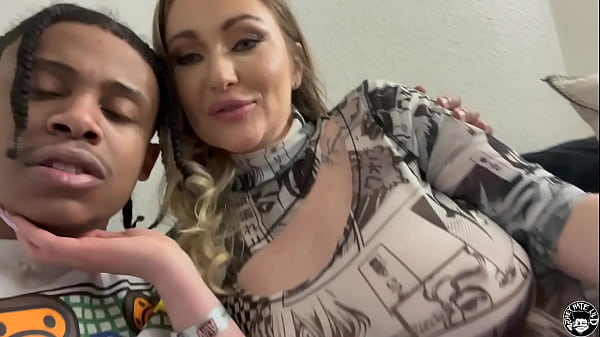 व्हाइट पार्टी भाग 1 के बाद कैनेडियन की चुदाई हो गई