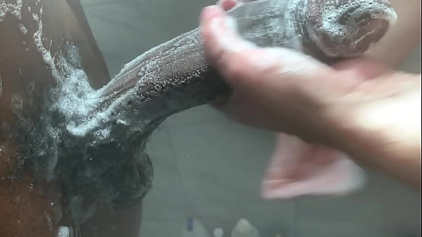 कामुक कॉलेज की सफेद लड़की विशाल बीबीसी की पूजा करती है