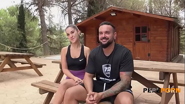 Sorpresa inaspettata per Candy Fly! un TRE ALL'APERTO con 2 cazzi