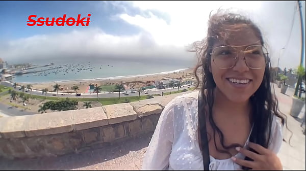 CONFESSO che mi piace REGISTRARMI mentre MI SCOPANO, lui mi suggerisce di CAVALCARE il suo CAZZO e MI DÀ DURO. SUB ING