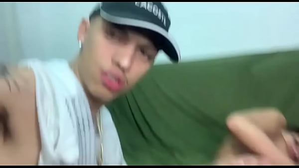 Helyo Karvalho chết tiệt hàng xóm của mình