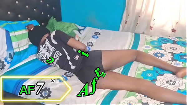 Entered my boss pretty daughter'_s room and fucked her so hard