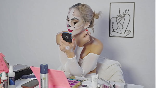 Harley Quinn Make-up-Tutorial von Miss Daisy Diamond für Halloween