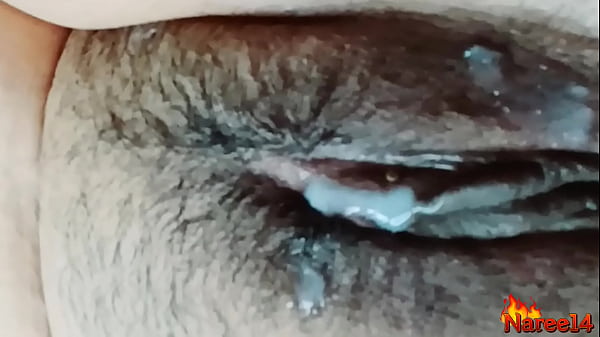 Una scopata incredibile con una bella scarica di latte.