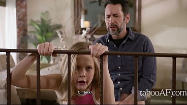 Esposa: Haré cualquier cosa... Solo inclúyeme en lo que sea que esto sea