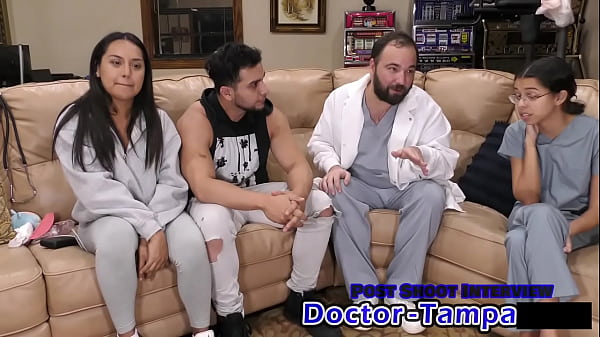 डॉ टाम्पा - स्ट्रेंजर्स इन द नाइट: वे नॉट फेयर संस्करण - मिया