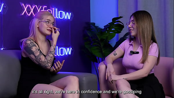 XXXfollow #1 एम्मा फियोर और दानी ऑर्टिज़- जॉय, मैला मुख-मैथुन, गर्म चुंबन और बड़े स्तन- पॉडकास्ट