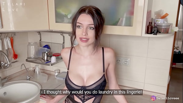 Une tentative de pimenter la relation s'est transformée en un creampie pour la chatte