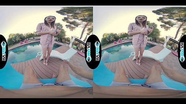 WETVR Grato agente immobiliare scopa l'acquirente della BBC nel porno VR