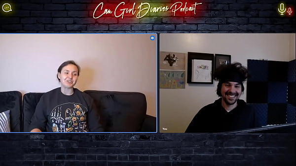 Mọi Điều Bạn Muốn Biết Về Việc Trở Thành Người Mẫu CAM