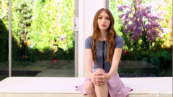 Schöne Teen-Modelle, rasierte_Muschi