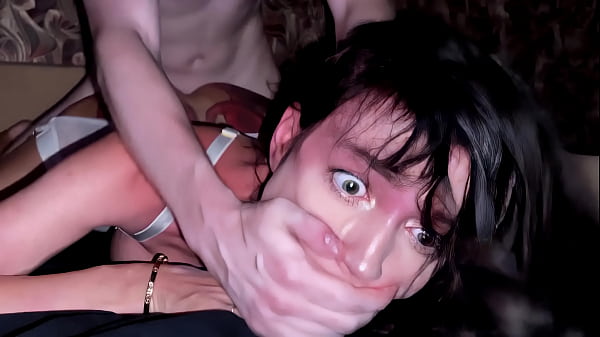 Hot cute Teen pose - éjaculation