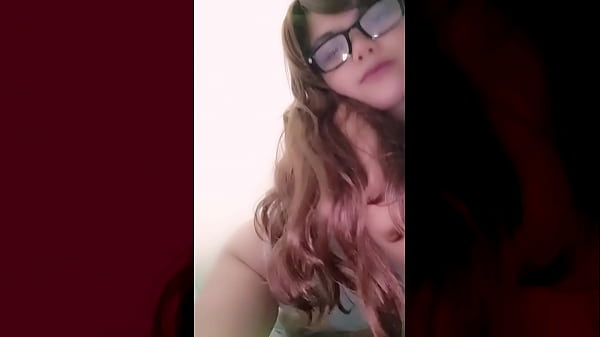 Teen exotic shows off Video