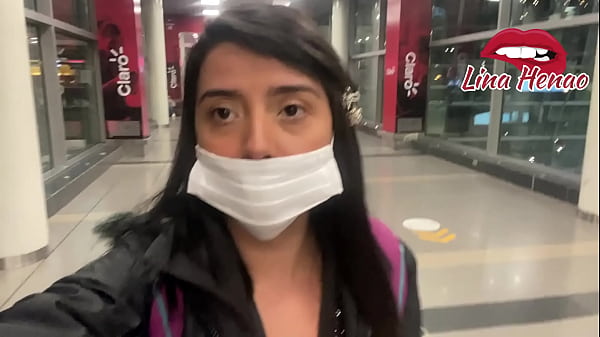 Amazing sexy Teen strips