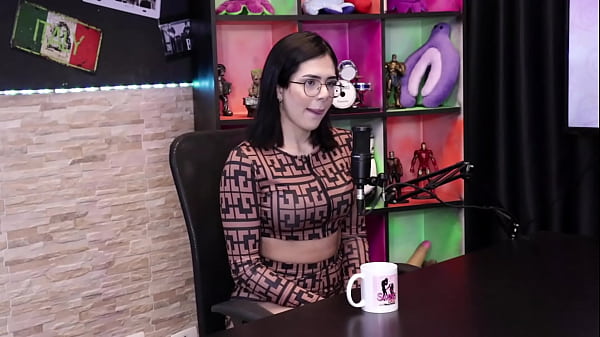 Her parents' expectation was that she would have a profession, but it took her a while to accept that porn was her true source of income - Lary Cubas