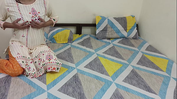 भारतीय कॉलेज गर्ल सोना को पासिंग मार्क्स के लिए हॉट सलवार कमीज में अपने टीचर से चोदना पड़ा। साराभाभी6