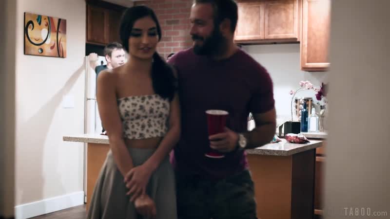 Emily willis tem três lados para cada história [toda sexo, hardcore, boquete, artporn]