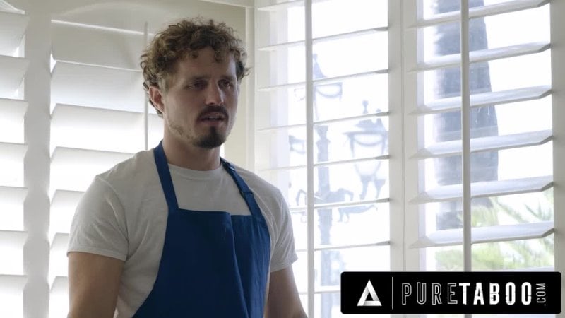 Alison Rey, pura domestica tabù, flirta con un ricco cliente che picchia davanti a suo marito saltando alla tua azione preferita