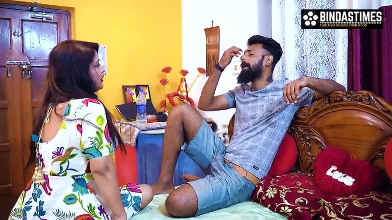 मेरी+देसी+भारतीय+बड़े+स्तन+सौतेली+माँ+की+मुझे+असली+कठिन चुदाई