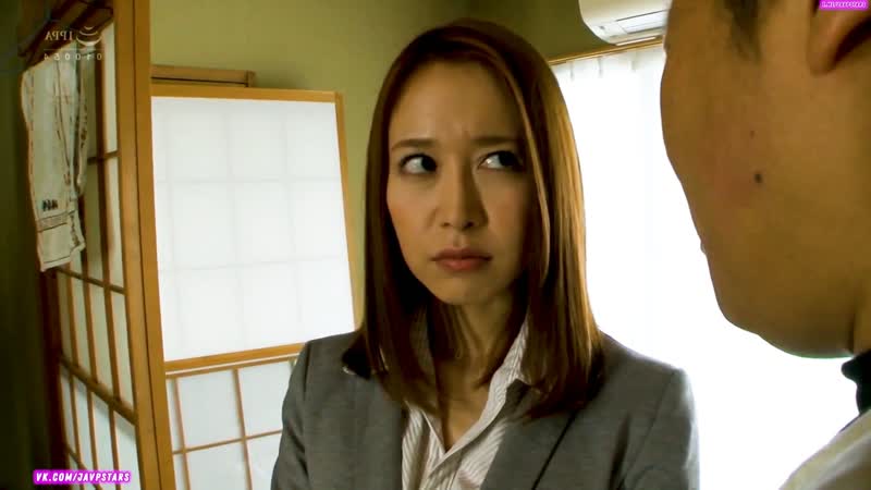 Yu Shinoda vino a revisar el sitio de construcción, pero fue follado por un capataz lujurioso (jav porno Shinoda Yu japonés chupa a los jóvenes molestan al sexo